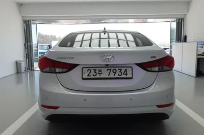 Hyundai Avante 2015, 110000 км, за 5300000 KRW - фото 4