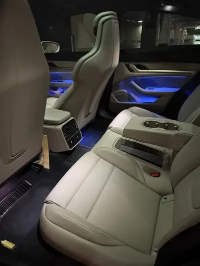 Porsche Taycan 2023, 28500 км, за 119670000 KRW - фото 8