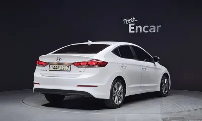 Hyundai Avante 2018, 154437 км, за 7300000 KRW