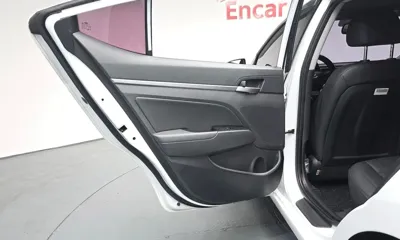 Hyundai Avante 2018, 75036 км, за 10500000 KRW - фото 25