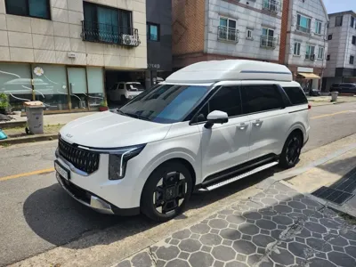 Kia Canival · 2024 год