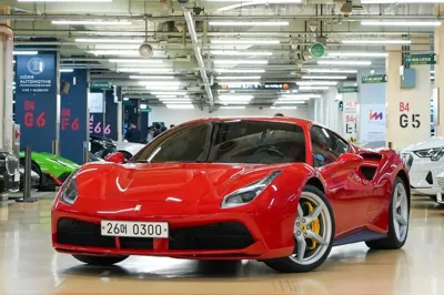 Ferrari 488 2017, 8615 км, за 250000000 KRW