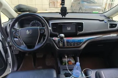 Honda Odyssey 2017, 131000 км, за 86793.44 CNY - фото 9