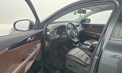 Kia Sorento 2016, 76808 км, за 13700000 KRW - фото 10