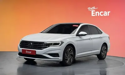 Volkswagen Jetta · 2021 год