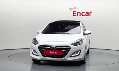 Hyundai i30 2016, 139797 км, за 6000000 KRW