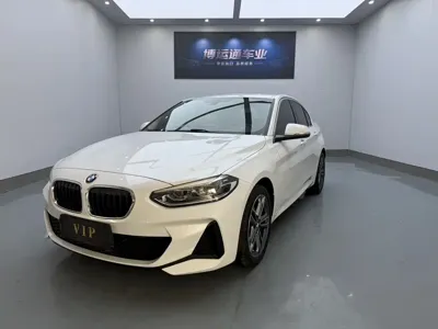 BMW 1 Series · 2022 год