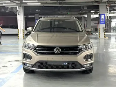Volkswagen T-Roc 2022, 25000 км, за 119800 CNY - фото 3
