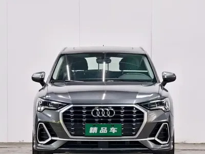 Audi Q3 2022, 99800 км, за 111600 CNY