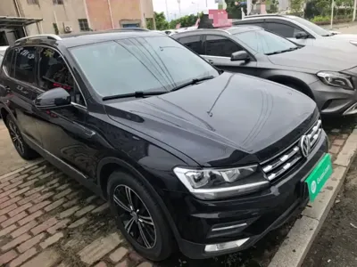 Volkswagen Tiguan L 2020, 121700 км, за 73500 CNY