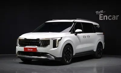 Kia Canival · 2025 год