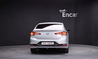 Hyundai Avante 2019, 171721 км, за 7700000 KRW - фото 4