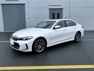 BMW 3 Series · 2025 год