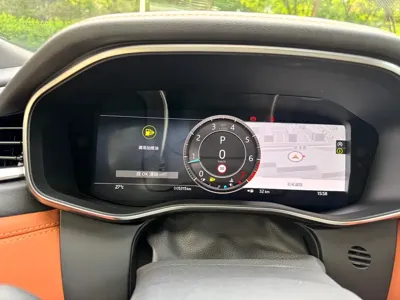 Jaguar XFL 2024, 5300 км, за 249800 CNY - фото 9