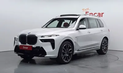 BMW X7 · 2025 год