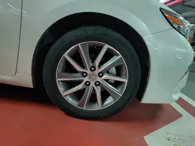 Lexus ES 2016, 98400 км, за 105399 CNY - фото 8