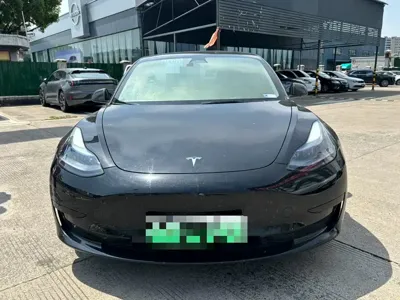 Tesla Model 3 2023, 36000 км, за 114200 CNY