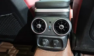 Kia Stinger 2018, 81028 км, за 20090000 KRW - фото 30