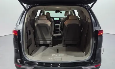 Kia Canival 2023, 71447 км, за 27900000 KRW - фото 32