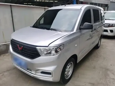 Wuling Hongguang V · 2025 год