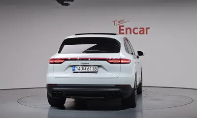 Porsche Cayenne 2023, 29102 км, за 113000000 KRW