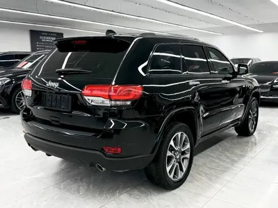 Jeep Grand Cherokee (Import) 2018, 110000 км, за 98200 CNY