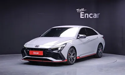 Hyundai Avante · 2022 год