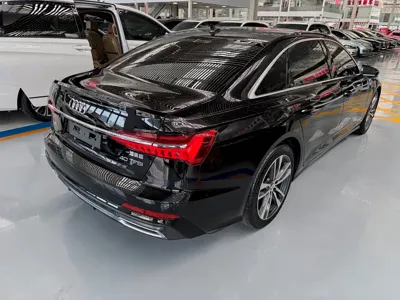 Audi A6L 2022, 118000 км, за 178000 CNY - фото 9