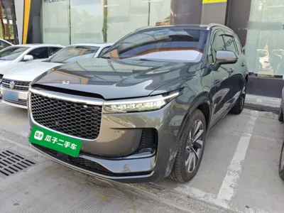 Li Auto ONE · 2021 год