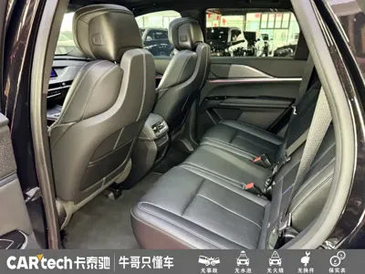 Cadillac XT5 2025, 24000 км, за 215799 CNY - фото 19