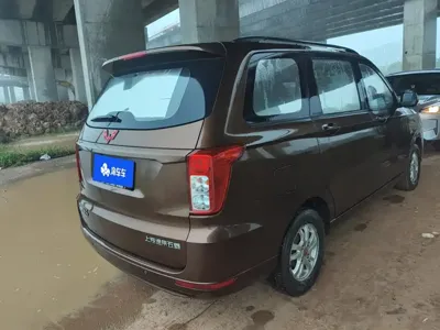 Wuling Hongguang S3 2019, 64400 км, за 22000 CNY