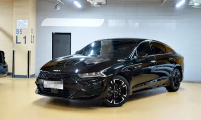 Kia K5 · 2023 год
