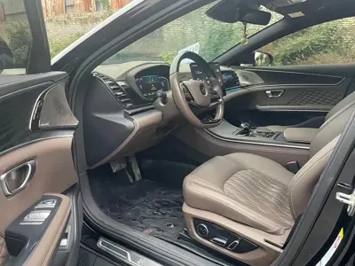 BYD Han 2023, 47000 км, за 99800 CNY