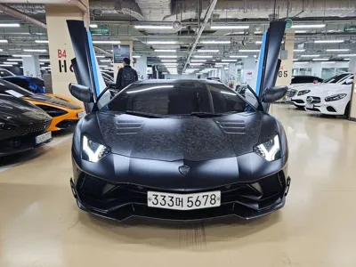 Lamborghini Aventador 2018, 11548 км, за 480000000 KRW