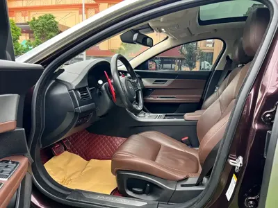 Jaguar XFL 2018, 101000 км, за 79800 CNY - фото 9