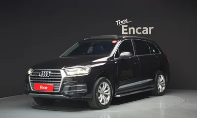 Audi Q7 · 2019 год
