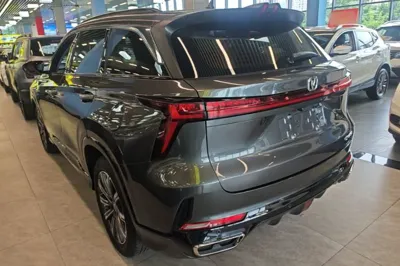 Changan CS75 Plus 2023, 7000 км, за 87451.43 CNY