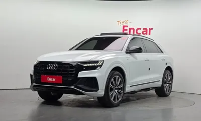 Audi Q8 · 2021 год