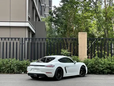 Porsche 718 2021, 56000 км, за 288000 CNY