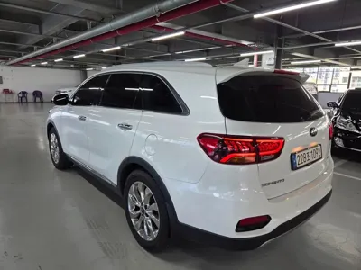Kia Sorento 2018, 127610 км, за 14900000 KRW