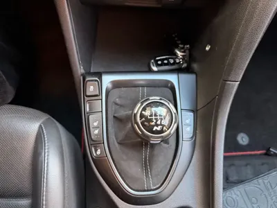 Hyundai Veloster 2019, 78857 км, за 15500000 KRW - фото 18
