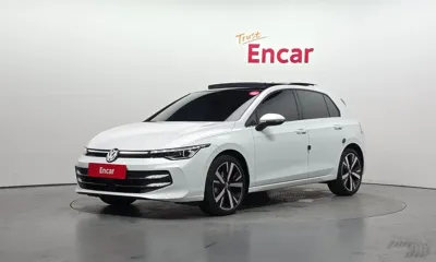 Volkswagen Golf · 2025 год