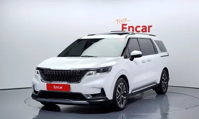 Kia Canival · 2021 год