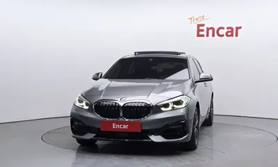 BMW 1-Series 2023, 23761 км, за 24500000 KRW