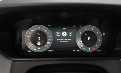 Land Rover Range Rover Velar 2025, 8404 км, за 83500000 KRW - фото 8