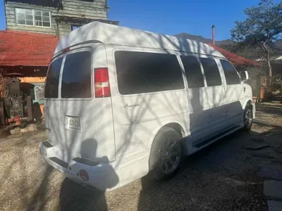 Chevrolet Express Van 2013, 119800 км, за 19990000 KRW
