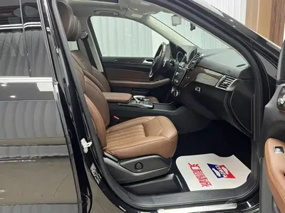 Mercedes-Benz GLS 2016, 61000 км, за 298000 CNY - фото 21