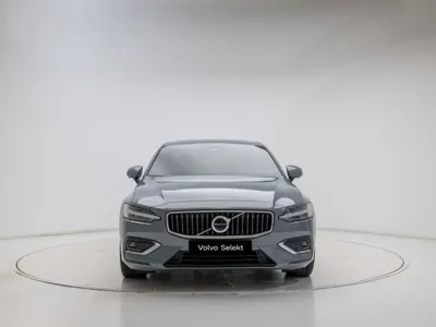 Volvo S60 2023, 25263 км, за 38000000 KRW