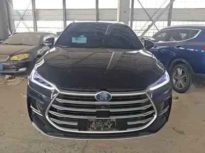 BYD Tang New Energy 2022, 136700 км, за 78300 CNY