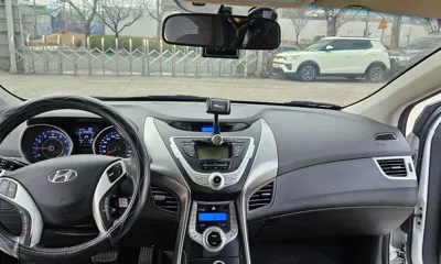 Hyundai Avante 2012, 126695 км, за 3300000 KRW - фото 11